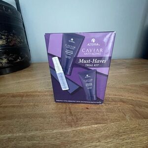 NWT Alterna Caviar Anti-Aging Must-Haves Moisture Trial Kit